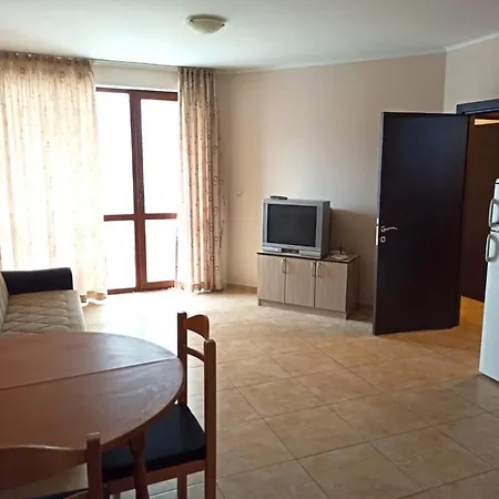 Private In Apolon رافدا