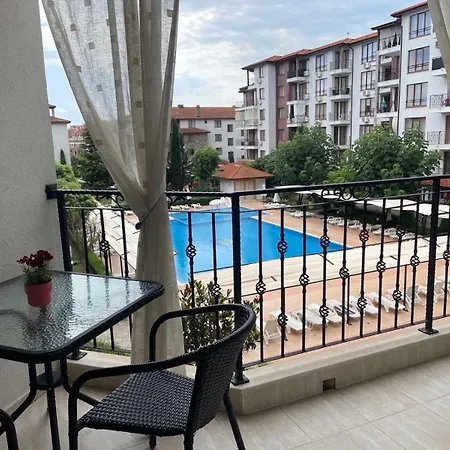 Private In Apolon رافدا