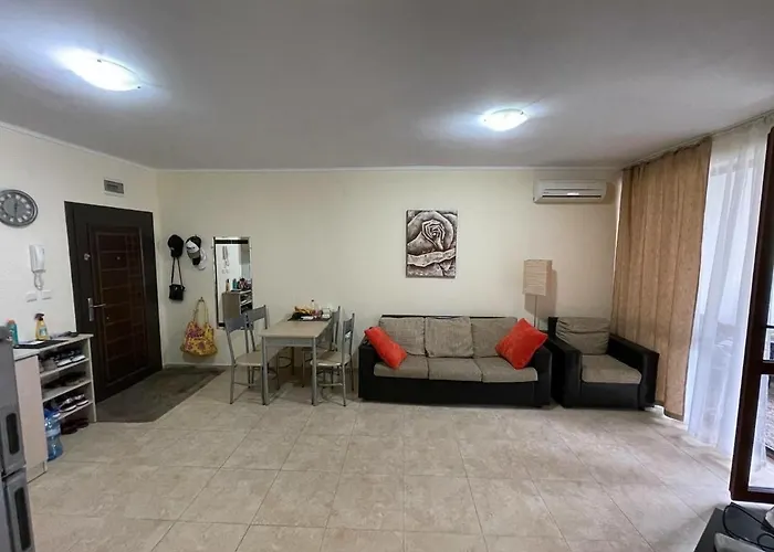 Apartment Private In Apolon *