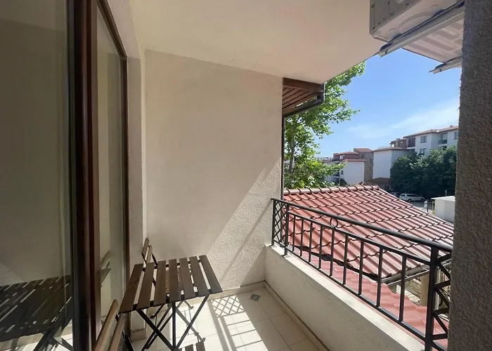 Private In Apolon Apartment