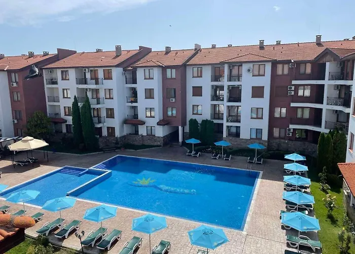 Apartment Private In Apolon