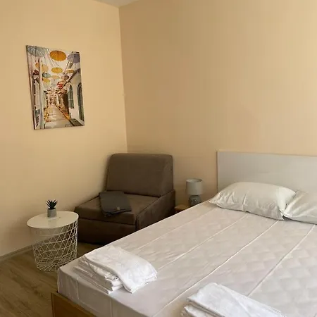 Private In Apolon Apartment