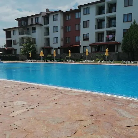 Apartment Private In Apolon *