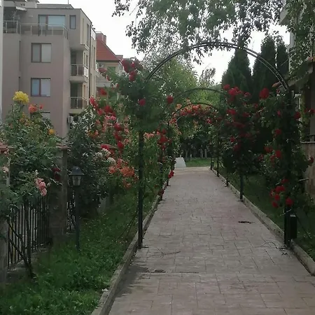 Apartment Private In Apolon Ravda