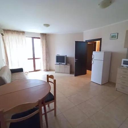 Private In Apolon Apartment Ravda