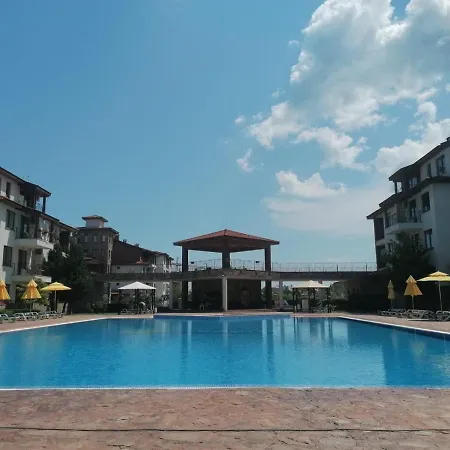 Private In Apolon Апартаменты *