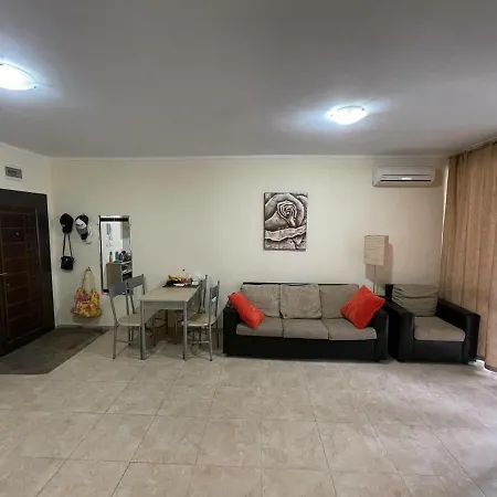 Apartment Private In Apolon *