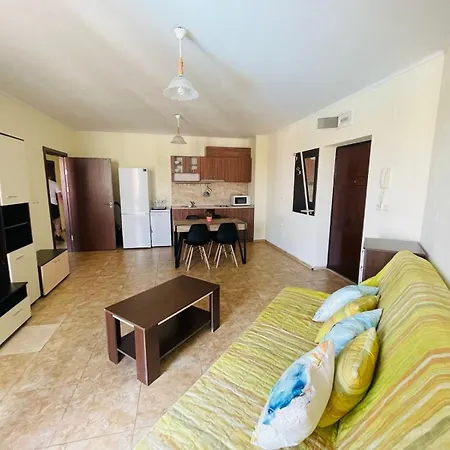 Private In Apolon Apartment Ravda