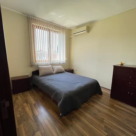 Private In Apolon Apartment