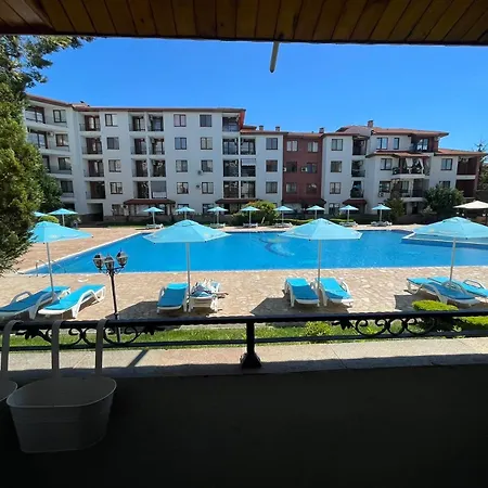 Apartment Private In Apolon