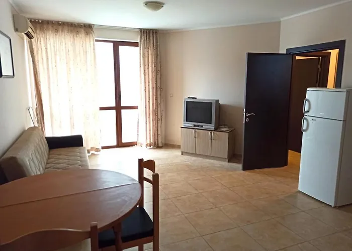 Private In Apolon Ravda