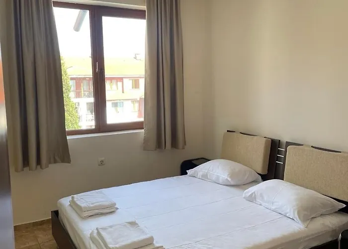 Private In Apolon Ravda